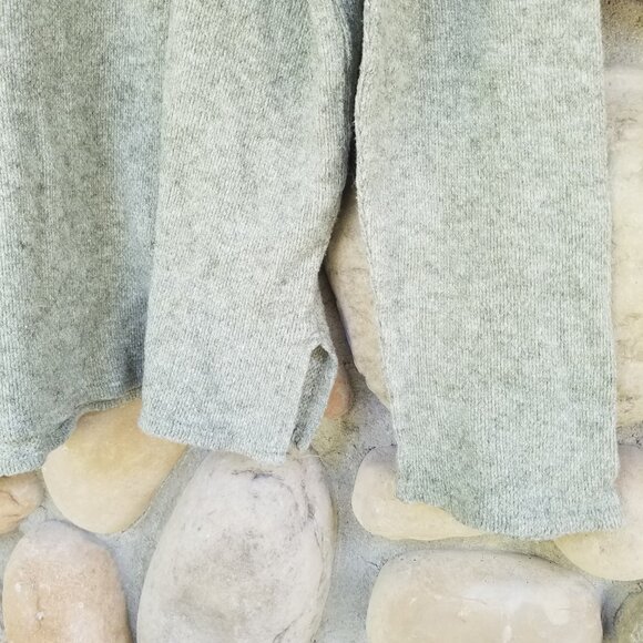 BOMBOM Green Women's Knit Women's Hoodie | Sweater Weather | Fall Essential - Picture 4 of 6